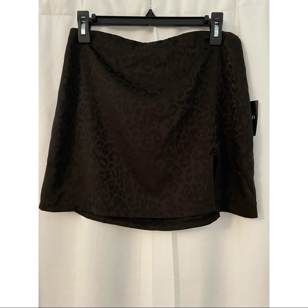Forever 21 skirt